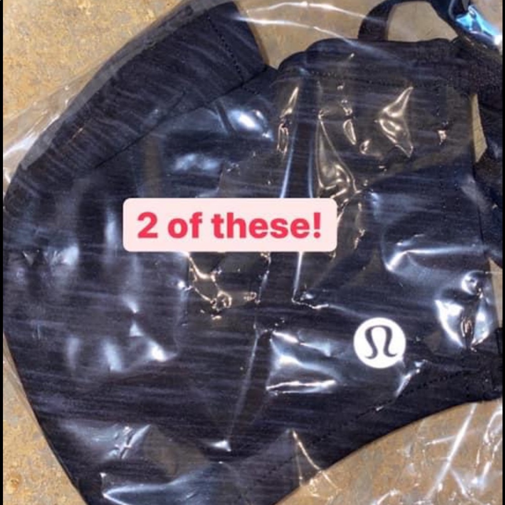 Lululemon face mask